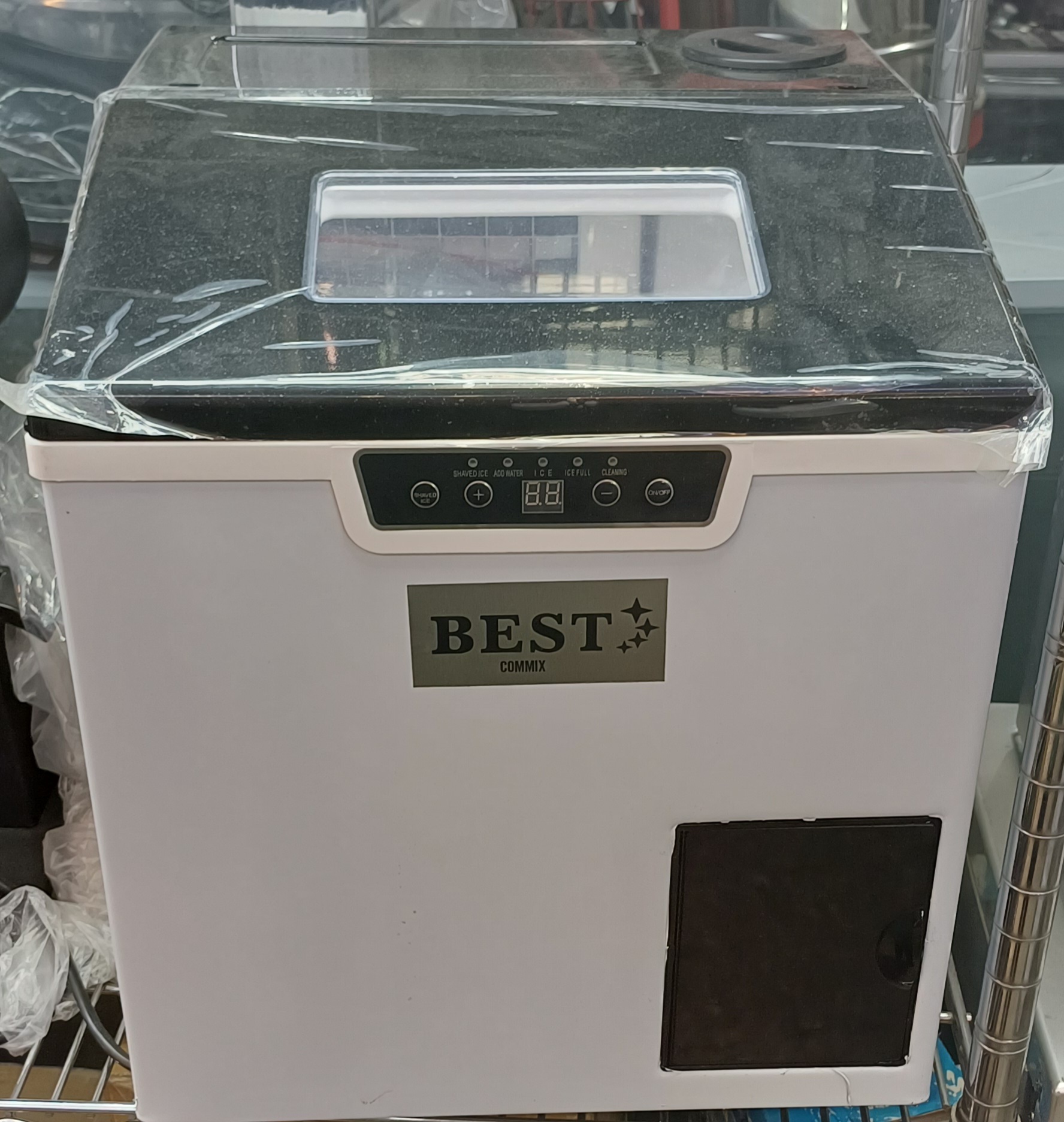 یخساز ۲۲ کیلویی بست آیس کراشدار